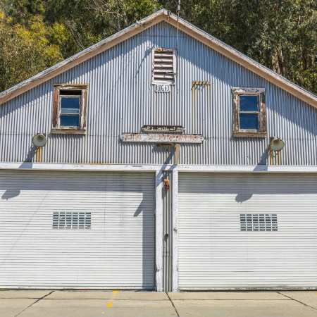 Top 5 Must-Have Accessories for a Quieter Garage Door